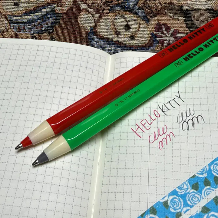[BUNJANG] 17 Hello Kitty Ballpoint Pen Set (2 Types - Red + Green) / 17헬로키티볼펜 2종세트(레드+그린)