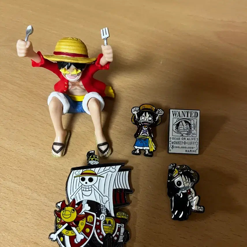 [BUNJANG] One Piece Goods Bundle Set / 원피스 굿즈 일괄!!!!