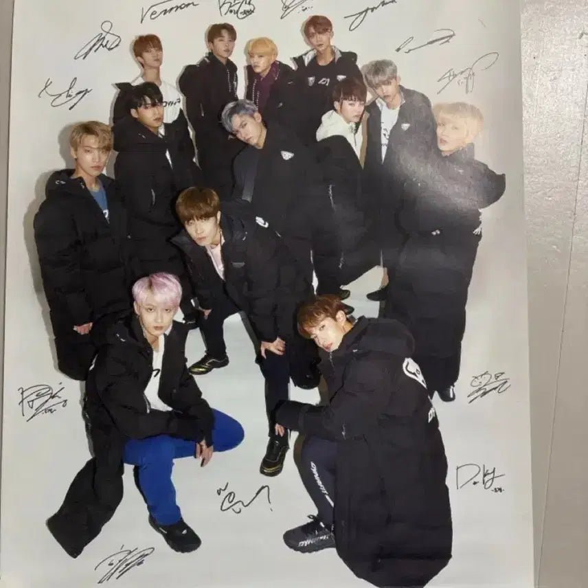 [BUNJANG] SEVENTEEN Autographed Poster / 세븐틴 친필싸인포스터 몰래 팝니다!!
