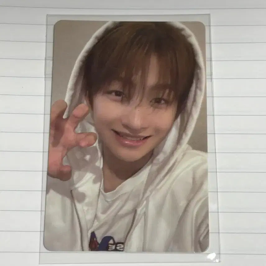 [BUNJANG] TWS Jihoon Photocard / 투어스 지훈 후드 포카