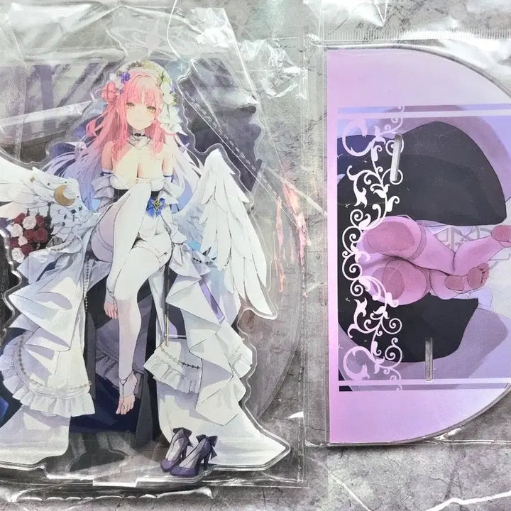 [BUNJANG] Blue Archive Mika Acrylic Set / 블루아카이브 미카 아크릴 등 일괄