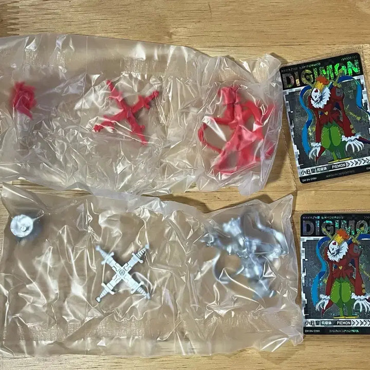 [BUNJANG] Digimon Piedmon Rubber Figure (Metal + Red Color) Bundle Set / 디지몬 피에몬 카유 고무 피규어 메탈+레드컬러