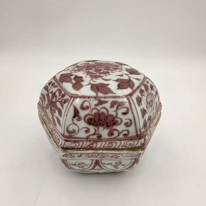 [BUNJANG] Glass Red Glaze Flower Pattern Vase / 유리홍화훼문합