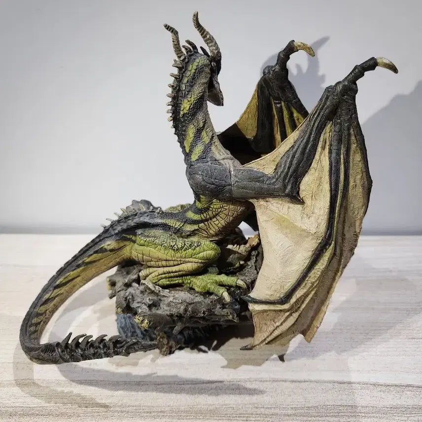 [BUNJANG] McFarlane Dragon Figure / 맥팔레인 드래곤 피규어