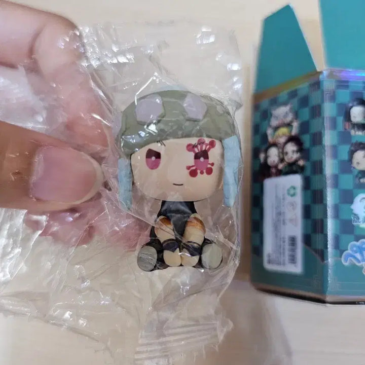 [BUNJANG] Demon Slayer Tengen Uzui SD Figure / 귀멸의 칼날 피규어 우즈이 텐겐