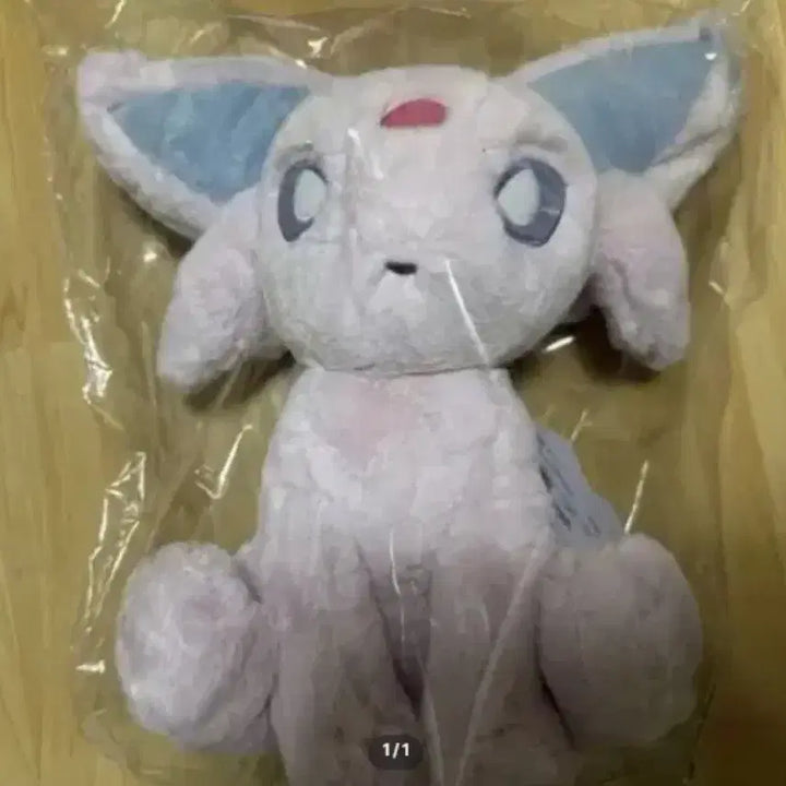 [BUNJANG] Pokemon Eevee Large Plush Doll (Sealed) / 폭신폭신 보들보들 에브이 봉제인형 대형인형 미개봉 새상품 이브이