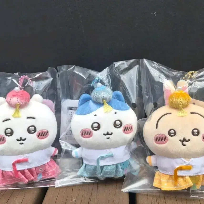 [BUNJANG] Chikawa Usagi Hanbok Mascot / 먼작귀 한복 마스코트치이카와 우사기 가르마