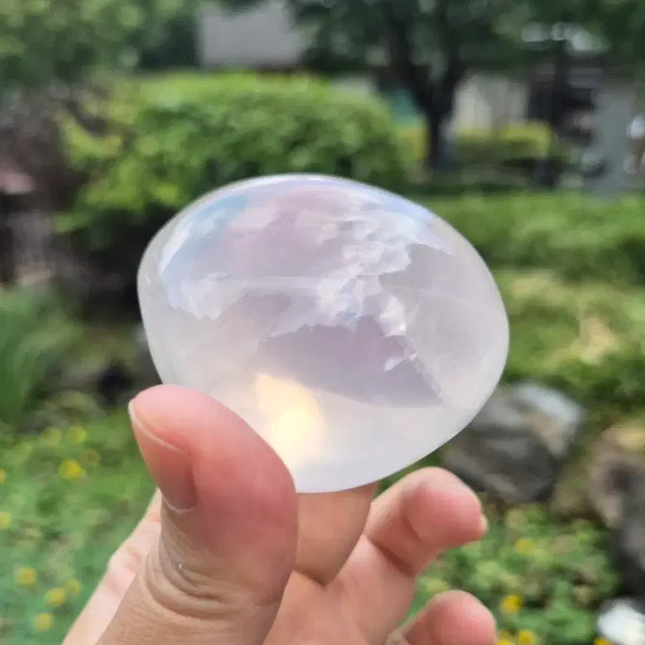 [BUNJANG] Moonlight Girásol Quartz Hand Stone / >하루만특가< 달빛을 담은 기라솔 쿼츠 수정 핸드스톤 원석 광물 지라솔