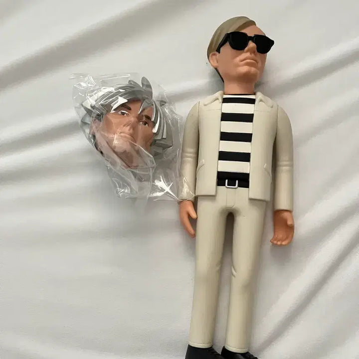 [BUNJANG] Medicom Toy 2012 Andy Warhol Variant Figure / 2012 고전 메디콤토이 바리안트 앤디워홀 피규어