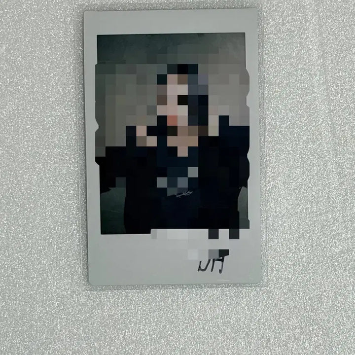 [BUNJANG] IDNTT Lee Cheongmyeong Signed Polaroid / idntt 아이덴티티 사인 폴라로이드 싸폴 이청명