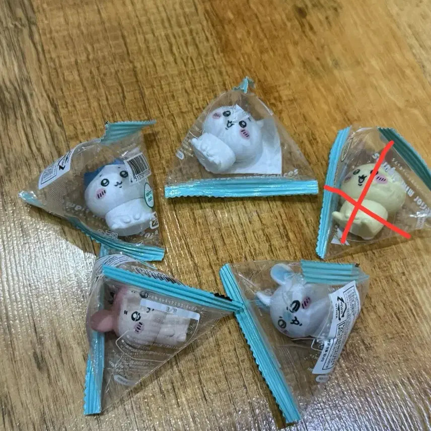 [BUNJANG] Little Forest Friends Mini Figure Set (4 Types) / 먼작귀 인테리어 미니 피규어 4종세트