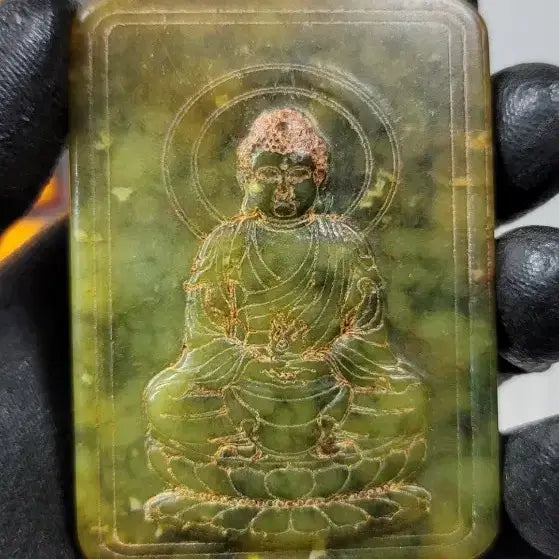 [BUNJANG] Two Jade Plaques with Buddha Motifs / 부처문양 옥패2점