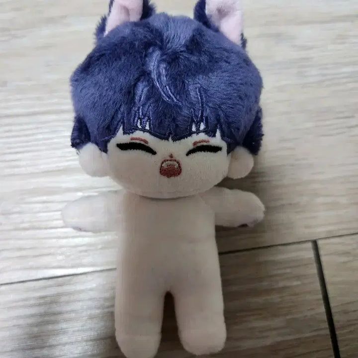 [BUNJANG] Kaiju No. 8 Hoshina Ryo Bread Cat Plush / 괴수8호 호시나 빵나냥