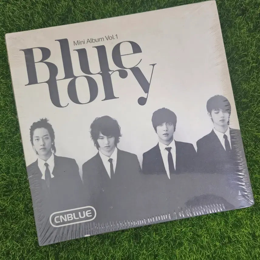 [BUNJANG] CNBLUE BLUETORY Mini Album Vol. 1 (Sealed) / 미개봉 CNBLUE 블루토리 미니1집