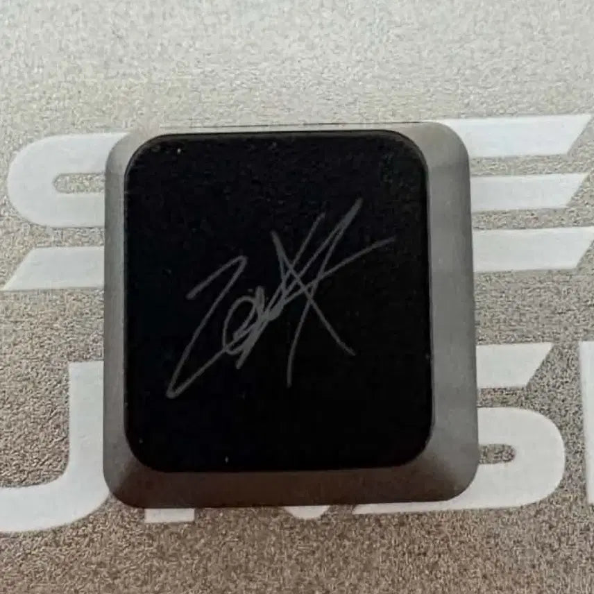 [BUNJANG] LoL 2026 Team Korea Zeus Keycap / [LoL] 2026 TEAM KOREA ZEUS 키캡