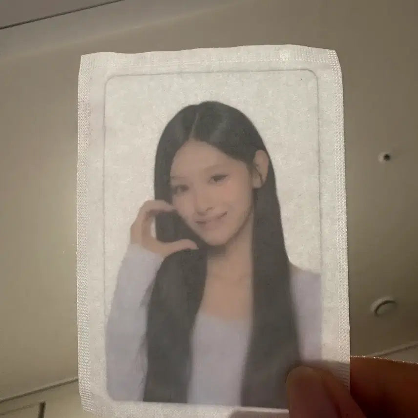 [BUNJANG] RESCENE Mina Photocard (Unsealed) / 리센느 빵 미나미 포카