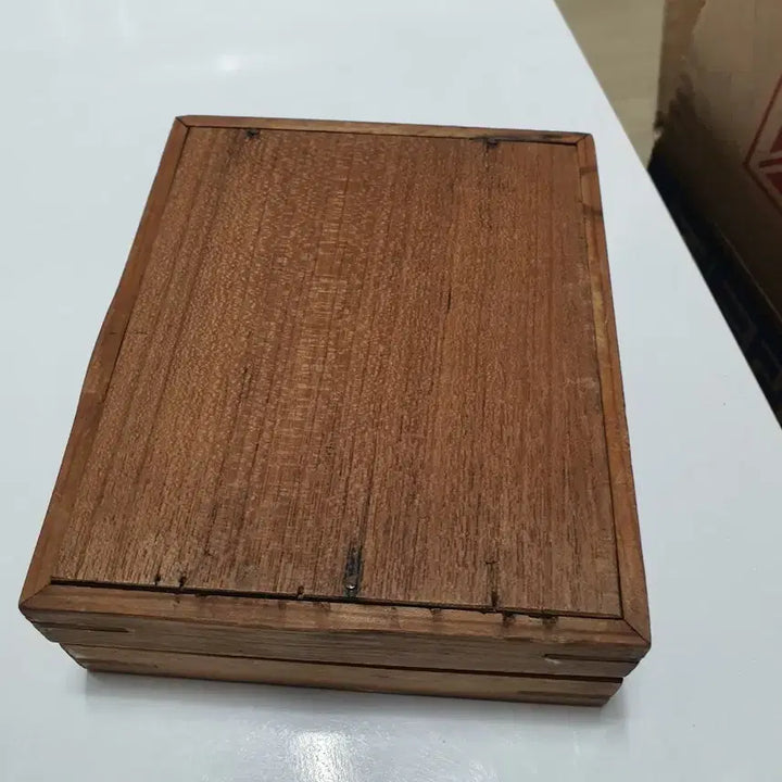 [BUNJANG] Vintage Lighter and Frame Set / 오래된 라이터 앤 액자 세트
