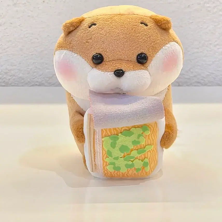 [BUNJANG] Authentic Otter Eating Cup Noodles Plush Doll / 정품)컵라면먹는 수달 인형