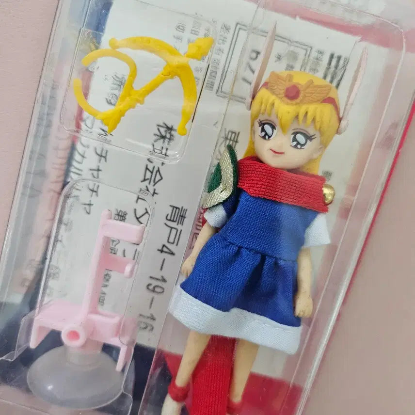 [BUNJANG] 1996 Red Riding Hood Chacha Figure (Sealed) / 고전완구 1996 빨간망토차차 피규어 미개봉