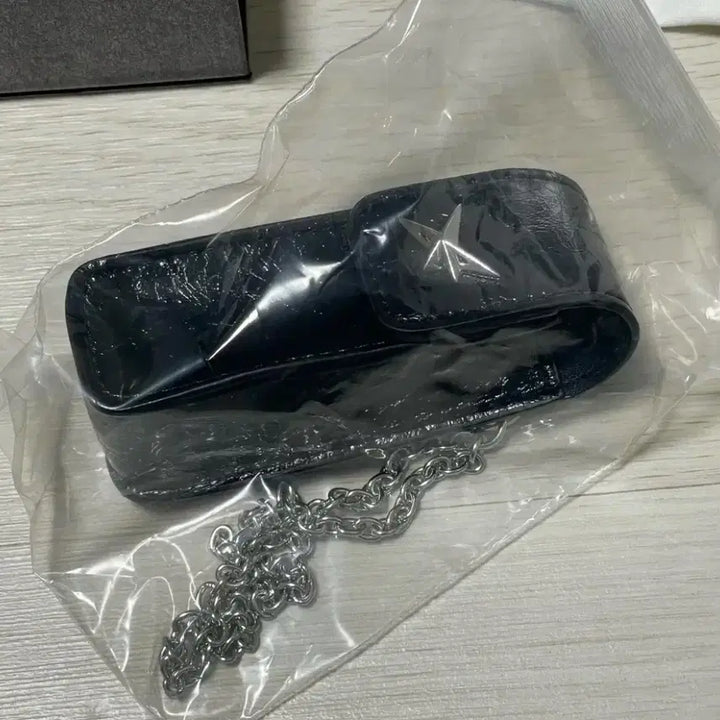 [BUNJANG] Aespa Winter Richman MD Keyring Case / 에스파 윈터 리치맨 MD 키링 케이스