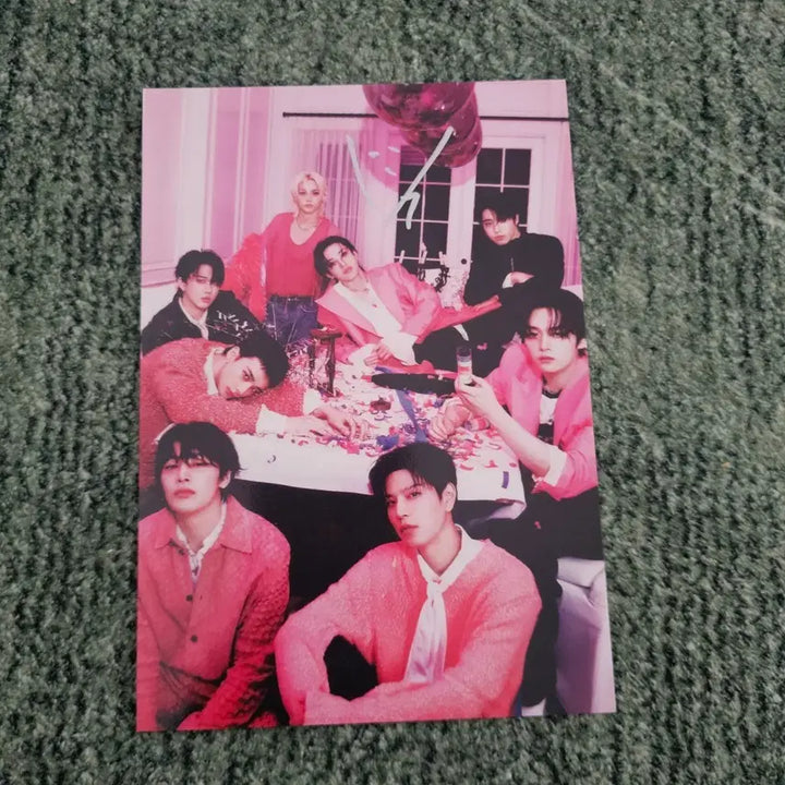 [BUNJANG] Stray Kids Changbin Signed US POB Photocard DOO IT / 스키즈 창빈 싸인 미국 특전 포스트카드 두잇