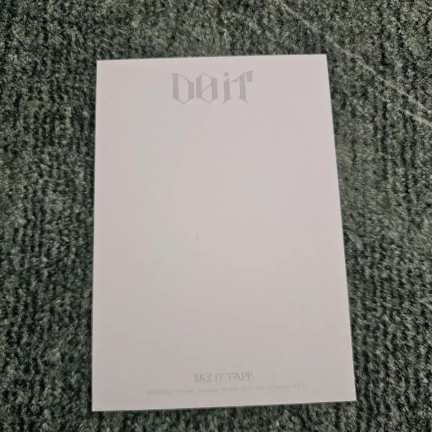 [BUNJANG] Stray Kids Changbin Signed US POB Photocard DOO IT / 스키즈 창빈 싸인 미국 특전 포스트카드 두잇