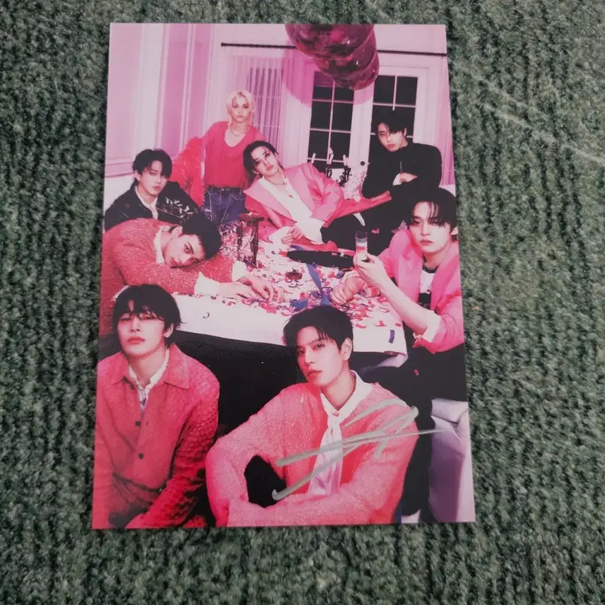 [BUNJANG] Stray Kids Lee Know Signed USA POB Postcard Dweooit / 스키즈 리노 싸인 미국 특전 포스트카드 두잇