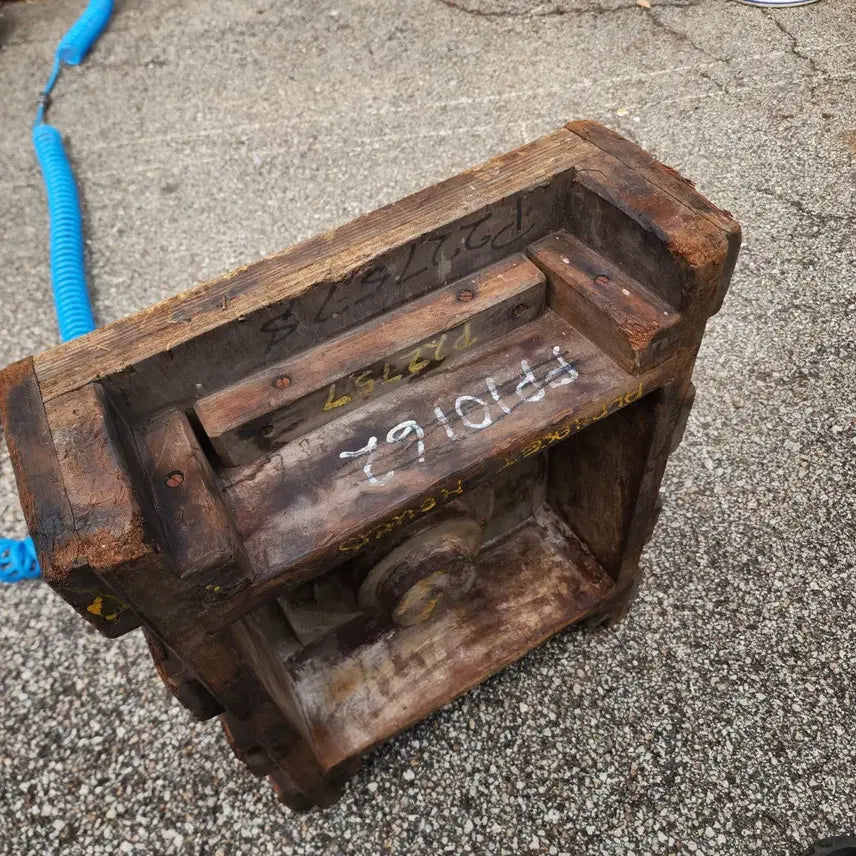 [BUNJANG] European Formwork (Mold) 59cm x 46.5cm x 17.5cm / 유럽에서온 틀(거푸집) 크기59cmX46.5cm 높이17.5cm