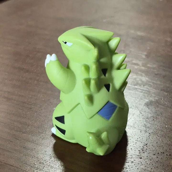 [BUNJANG] Tyranitar Mini Figure / 포켓몬스터 마기라스 미니 피규어