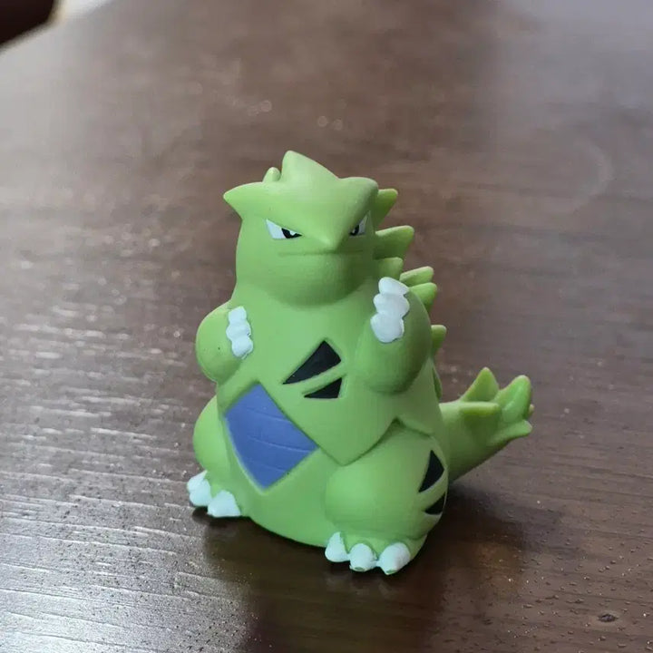 [BUNJANG] Tyranitar Mini Figure / 포켓몬스터 마기라스 미니 피규어