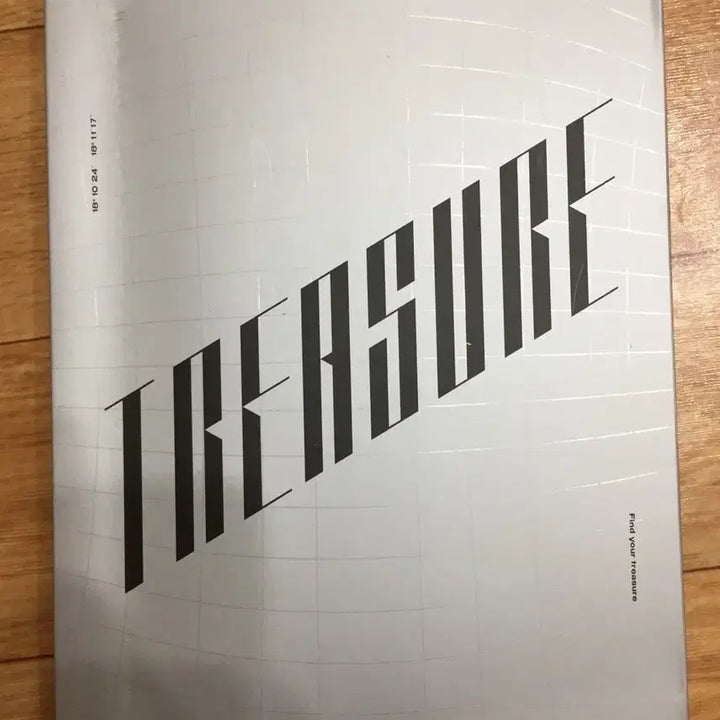 [BUNJANG] Ateez Treasure Hidden Map Photobook (+ Fever Diary) / 에이티즈 Ateez 포토북 트레저 히든맵(+피버 다이어리)