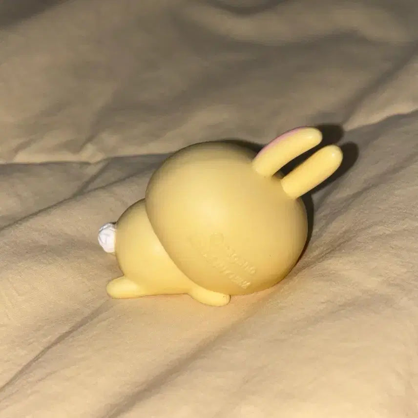 [BUNJANG] Chiikawa Usagi Figure Gacha / 치이카와 먼작귀 우사기 피규어 가챠