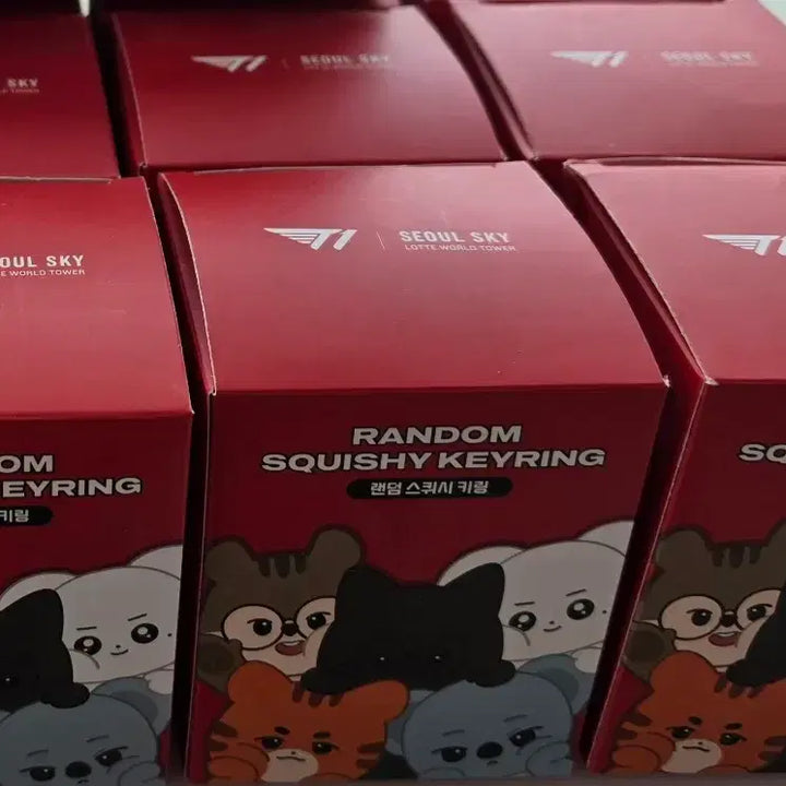 [BUNJANG] T1 Seoul Sky Squishy Ball Random Keyring / T1 서울스카이 스퀴시볼 랜덤 키링