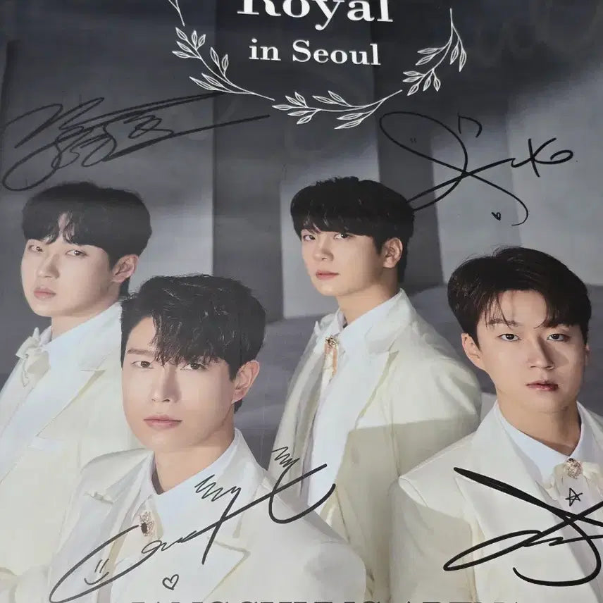 [BUNJANG] Forestella Poster Bundle Set / 포레스텔라 굿즈 포스터 일괄
