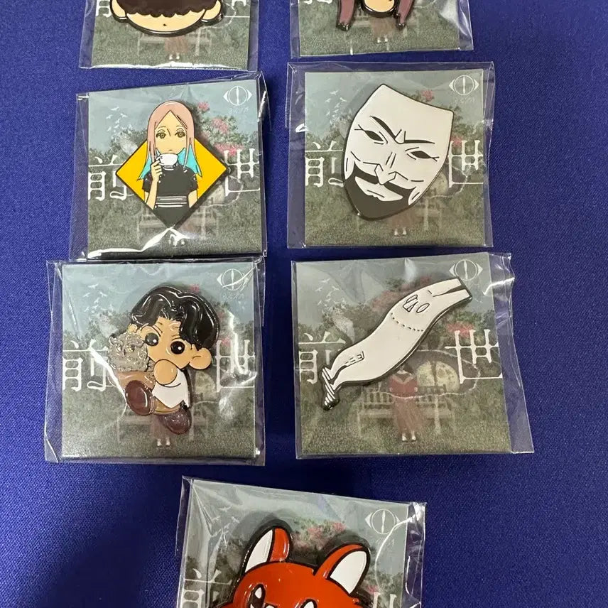 [BUNJANG] Yorushika 7-Piece Pin Badge Set / 요루시카 핀뱃지 7종