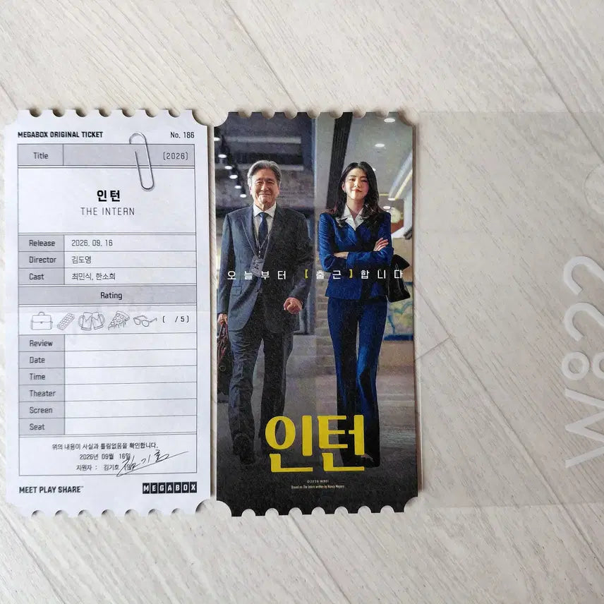 [BUNJANG] Original Ticket (OT) - Various Movie Titles / [오리지널티켓 오티] 암살자들 인턴 디스클로저 데이 직장상사길들이기 나우유씨미3 프레데터 베이비걸 어쩔수가없다