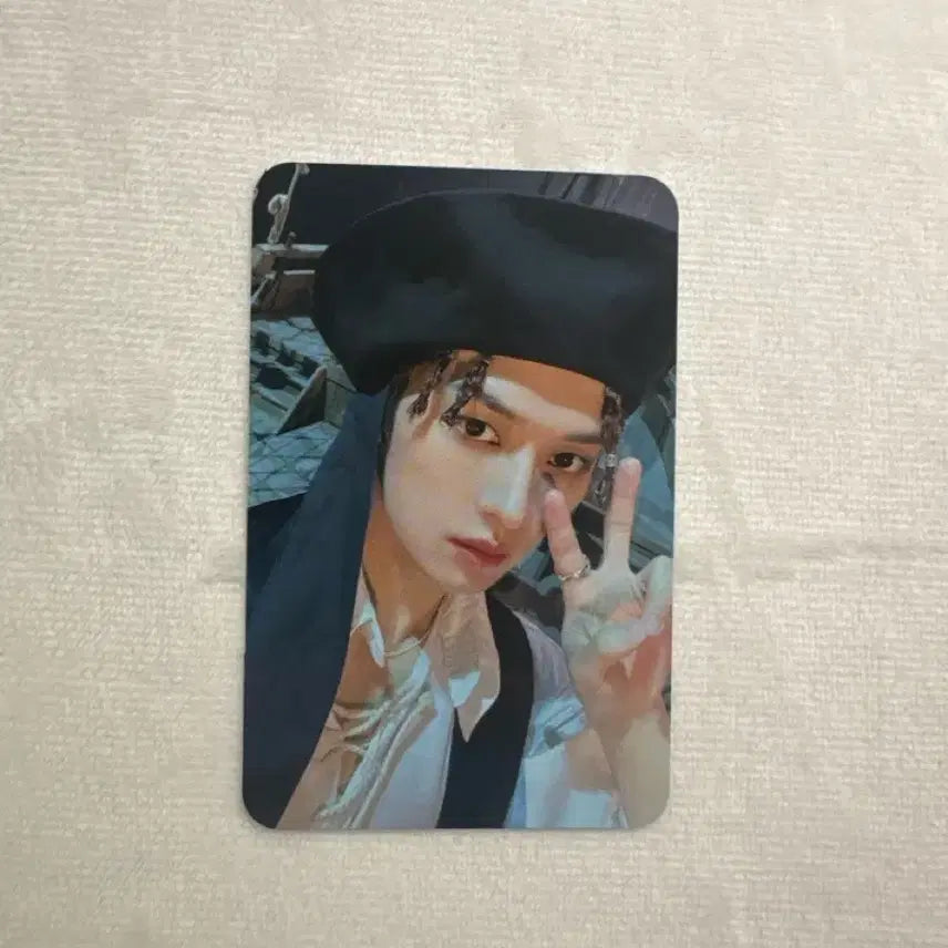 [BUNJANG] Stray Kids Lee Know Zipshop Photocard / 스트레이키즈 리노 집샵 포카 양도판매분철