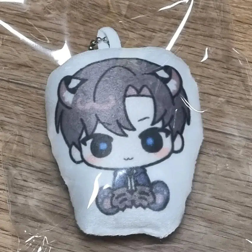 [BUNJANG] Choi Yewon Cushion Keychain / 괴출 괴담출근 비공굿 통판 최요원 쿠션 키링