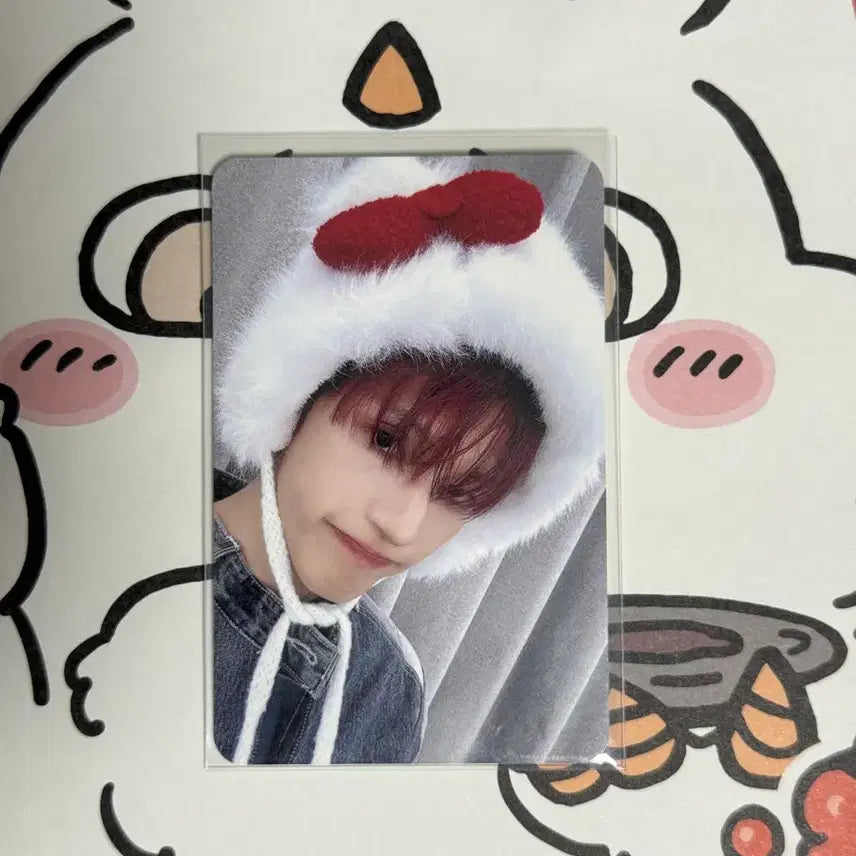 [BUNJANG] Ateez Wooyoung Hello Kitty Photocard / Ateez 에이티즈 우영 헬로키티 포카