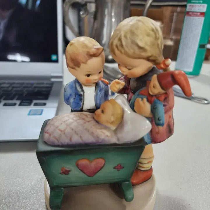 [BUNJANG] Goebel Hummel Figurine &