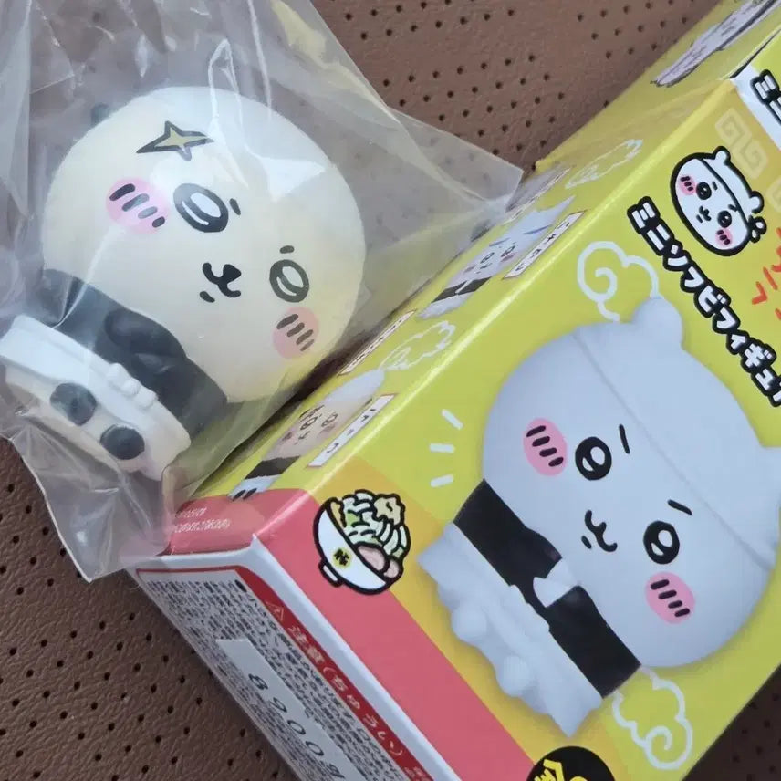 [BUNJANG] Chiikawa Pig Ramen Sofubi Mini Figure Racco (Sealed) / 치이카와 부타 라멘 소프비 미니 피규어 랏코