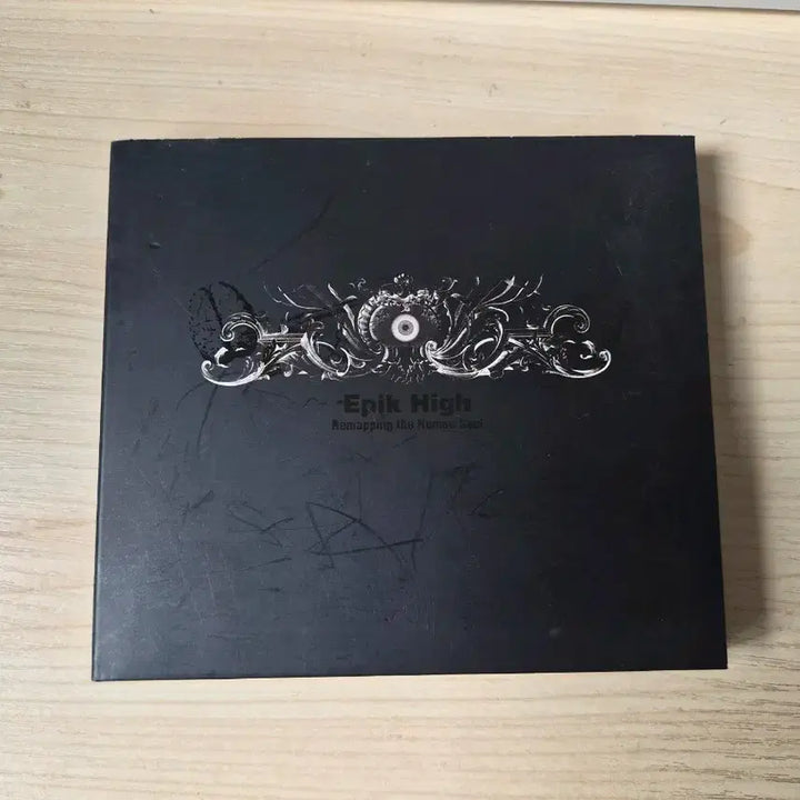 [BUNJANG] Epik High Vol. 4 Album / 에픽하이 4집 판매합니다자켓 표면에 사용감 약간 있고 CD 스크래치 없습니다