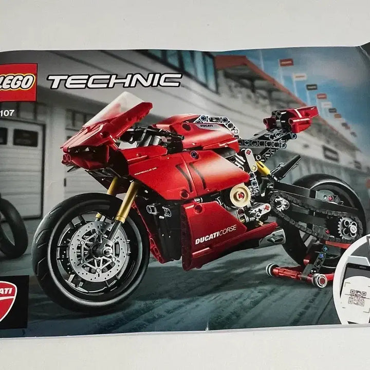 [BUNJANG] LEGO Technic 42107 Ducati Panigale V4 R / 레고 테크닉 42107 두카티 파니갈레 V4 R