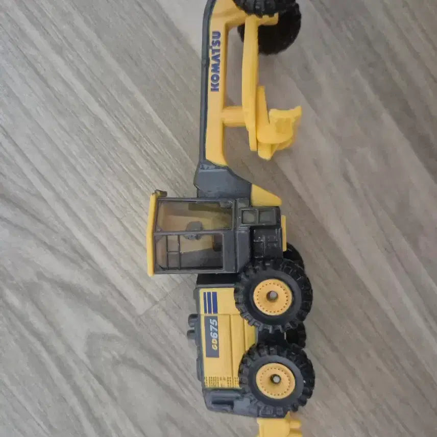 [BUNJANG] Tomica Komatsu GD675 Excavator / 토미카 코마츠 gd675