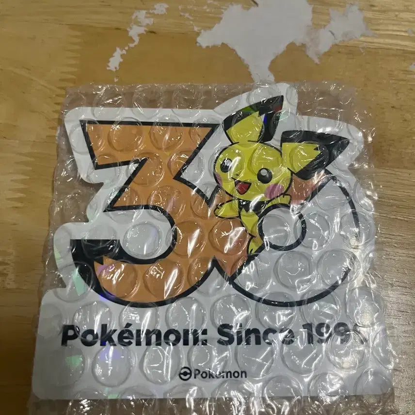 [BUNJANG] Pokemon 30th Anniversary Pichu Sticker / 포켓몬 30주년 기념 스티커 피츄