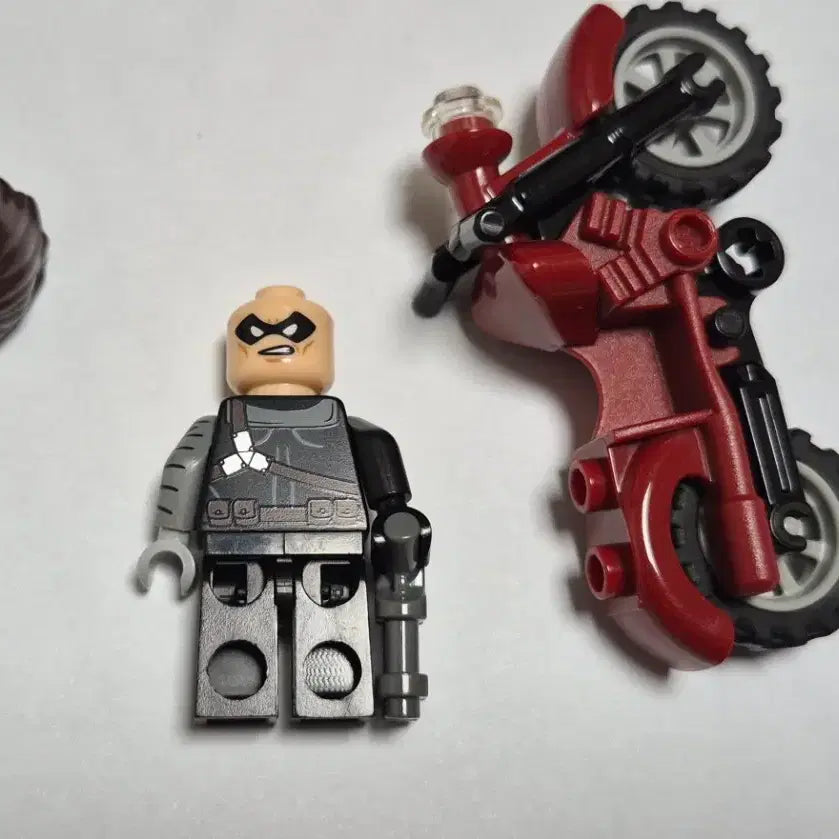 [BUNJANG] LEGO Marvel Polybag 5002943 Winter Soldier / 레고 마블 폴리백 5002943 윈터솔져