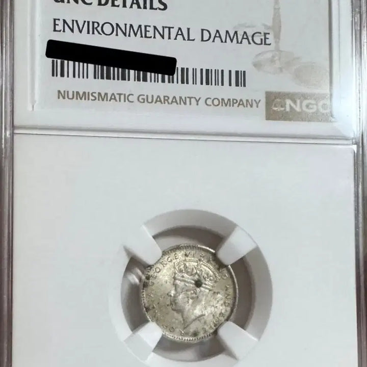 [BUNJANG] 1941 Ceylon 10 Cent Silver Coin UNC / <희귀품><은화> 이젠 없는 1941 실론 10센트 은화  UNC 디테일