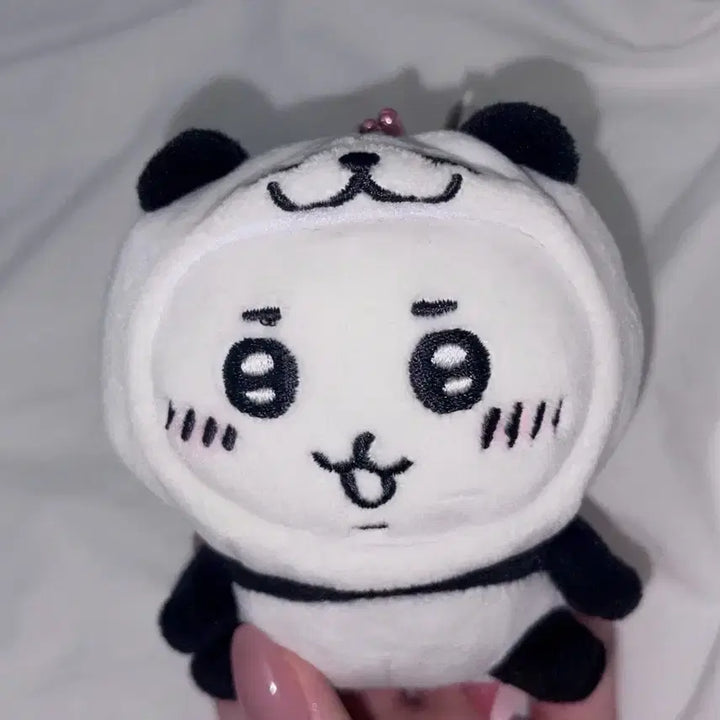 [BUNJANG] Chiikawa Panda "Monzaku" Plush Keychain / 판다 치이카와 먼작귀 인형 키링