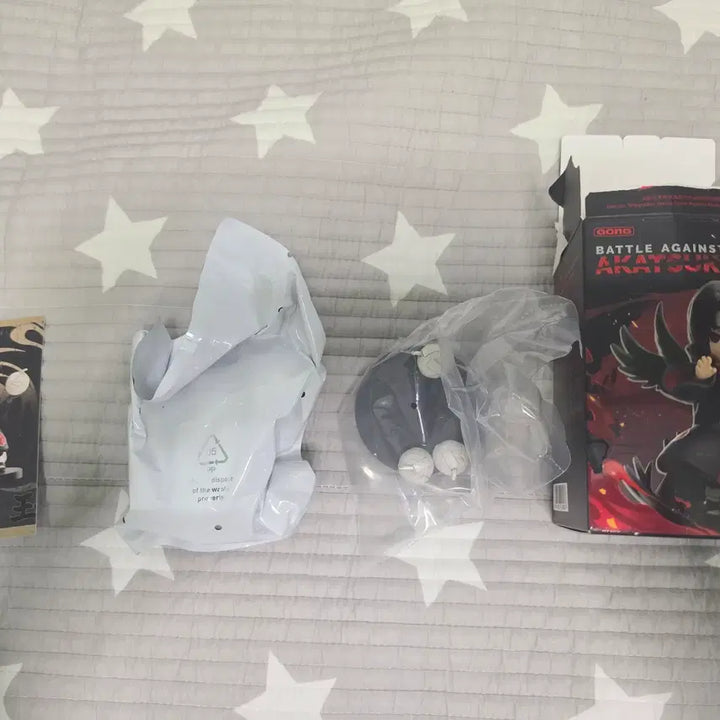 [BUNJANG] Pop Mart Naruto Akatsuki Tobi Figure (Sealed) / [미개봉] 나루토 팝마트 아카츠키 토비 판매