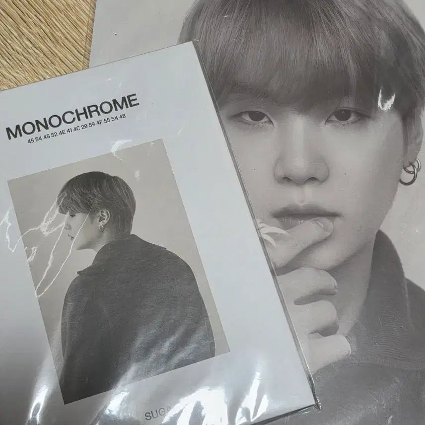 [BUNJANG] BTS SUGA MONOCHROME Photocard Postcard Book / 방탄소년단 슈가 MONOCHROME 모노크롬 프포, 엽서북
